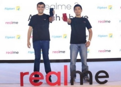 Dalam 5 Menit, 200 Ribu Unit Realme 2 Ludes Terjual