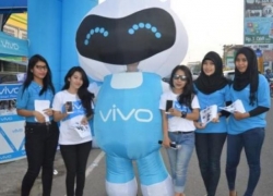 Demi Menjangkau Konsumen Baru, VIVO Pangkas Harga V7 Series