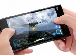 3 Smartphone Fullscreen Untuk Para Gamers