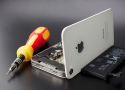 Cara Mengatasi Baterai iPhone 5 Yang Bocor