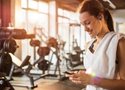 Smartphone Ini Cocok Buat Kamu Yang Suka Aktivitas Nge-Gym