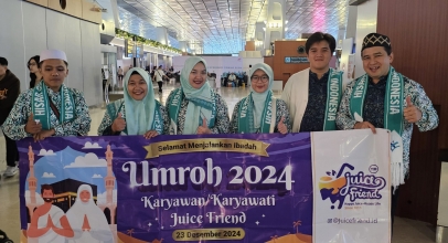 Umroh Karyawan UMKM Juicefriend