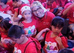 Telkomsel Rayakan Natal dan Tahun Baru di Panti Asuhan