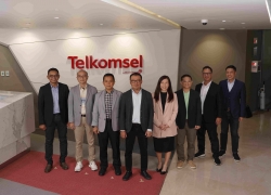 Telkomsel Ganti Petingginya