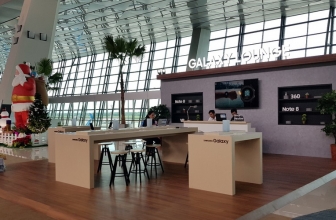 Samsung Sediakan Galaxy Lounge Saat Menunggu di Bandara