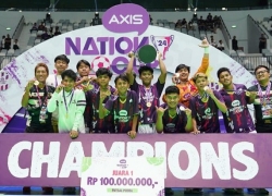 SMK Medika Samarinda dan SMAN 2 Mojokerto Juara Axis Nation Cup 2024