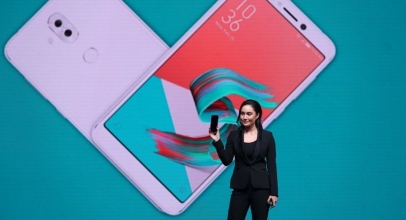 ASUS Luncurkan Smartphone Dengan Empat Kamera, ZenFone 5Q