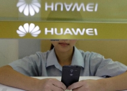 Nge-Tweet Pakai iPhone, Karyawan Huawei Didenda Rp 10 Juta