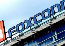 Foxconn Siap Pindahkan Produksi iPhone di Luar Tiongkok