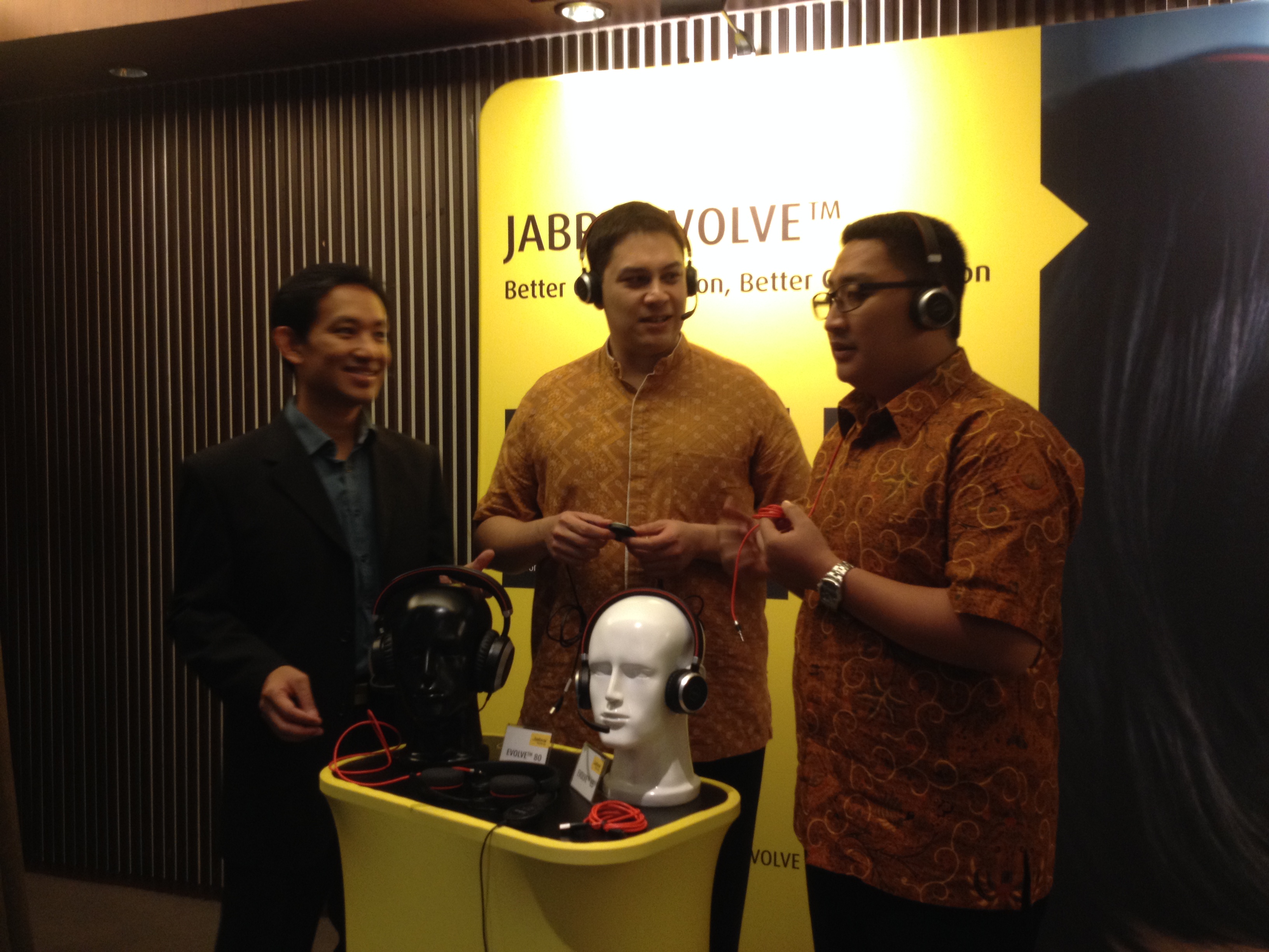 Lima Seri Jabra Evolve Hadir di Indonesia