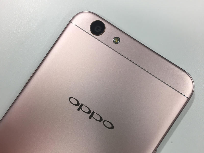 Oppo Makin Agresif