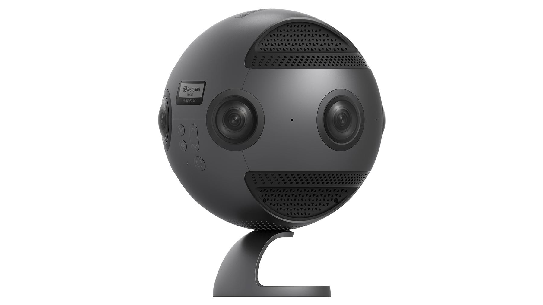 Insta360. Камера 360 градусов. Insta360 one r микрофоном и светом. 360 Pro Camera.