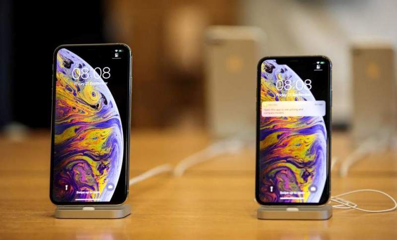 Studi: Orang Indonesia Perlu Kerja 8 Bulan Untuk Beli iPhone XS 64 GB