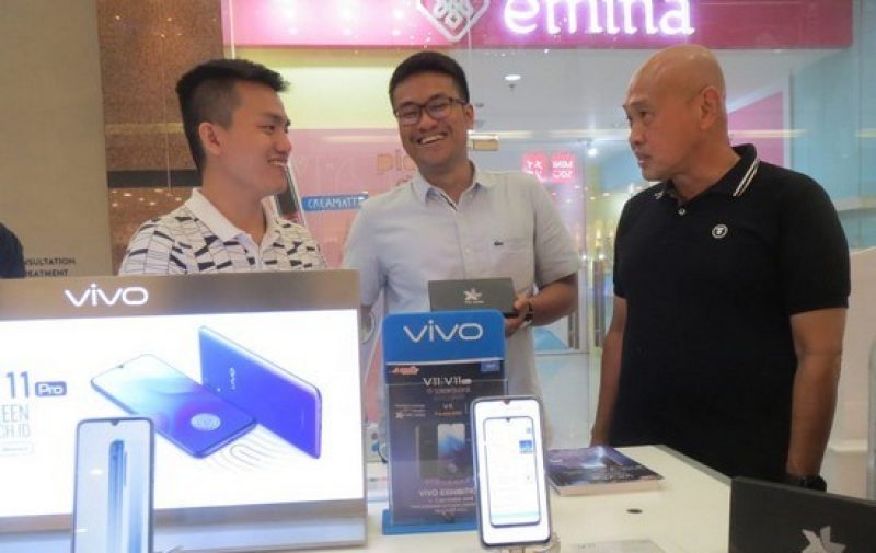 XL Axiata Gandeng Apollo Gadget Store Sediakan Bundling Vivo V11