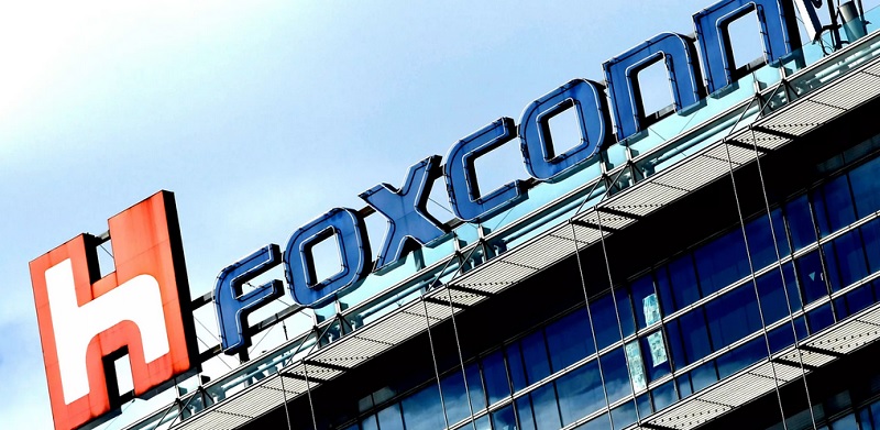 Foxconn Siap Pindahkan Produksi iPhone di Luar Tiongkok