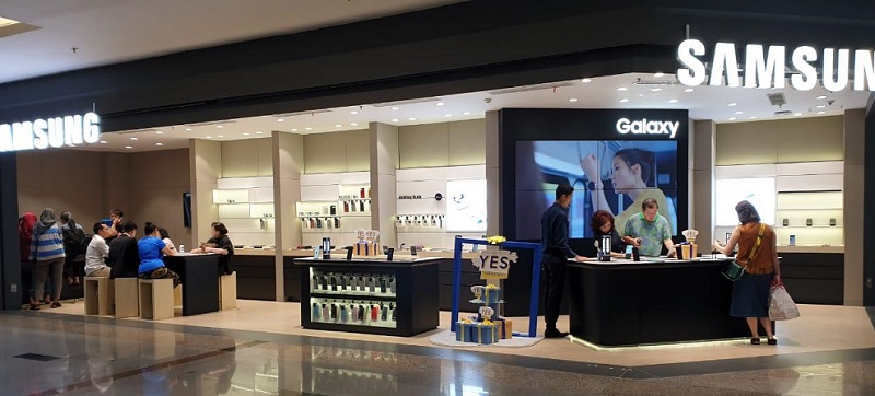 OkeShop dan Samsung Buka Showroom Baru di Beberapa Kota