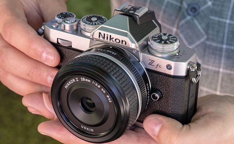 Nikon Z fc, Mirrorless Rasa Retro